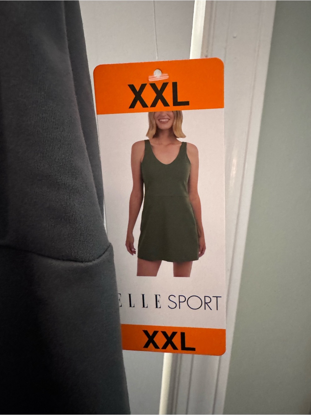 Hunter Green Sleeveless Shift Dress - Picture 2 of 7
